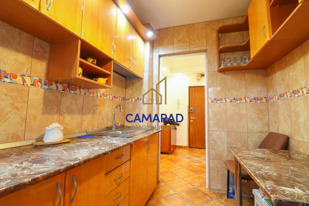 Apartament cu 3 camere de închiriat | Bd. Basarabia