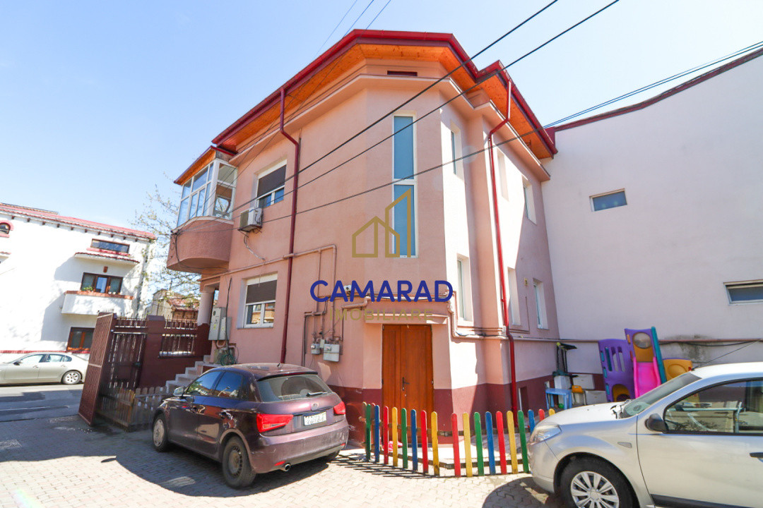 Casă de vânzare cu 4 camere - Piața Iancului/Muncii