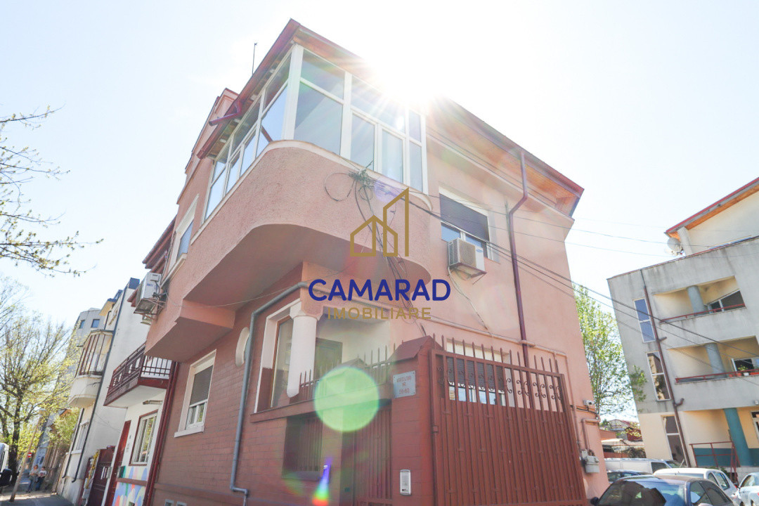 Casă de vânzare cu 4 camere - Piața Iancului/Muncii