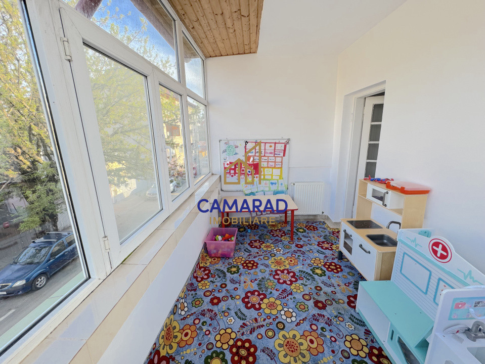 Casă de vânzare cu 5 camere - Piața Iancului/Muncii