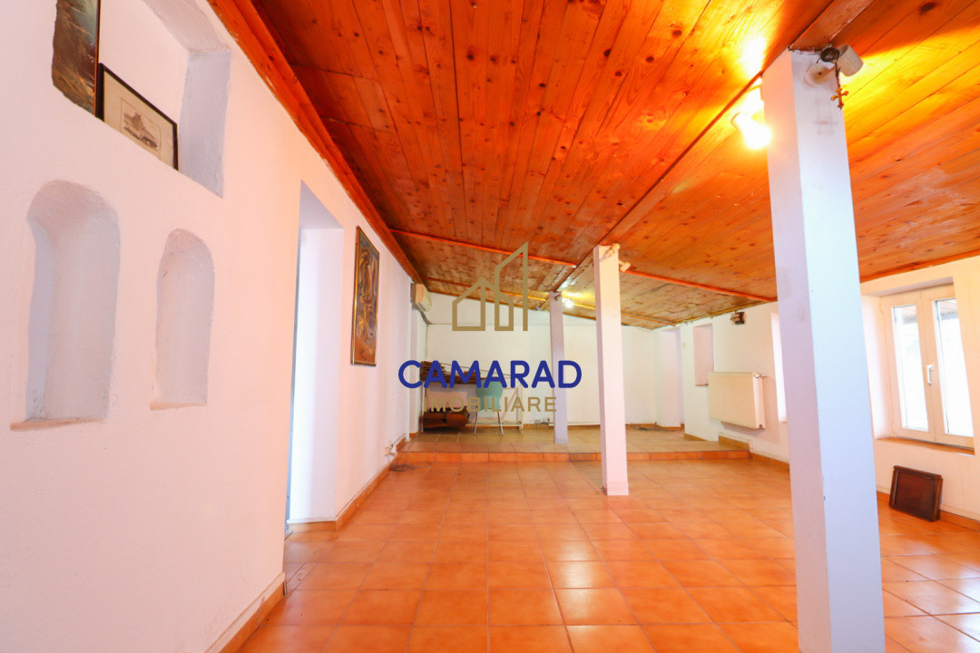 Casă de vânzare cu 5 camere - Piața Iancului/Muncii