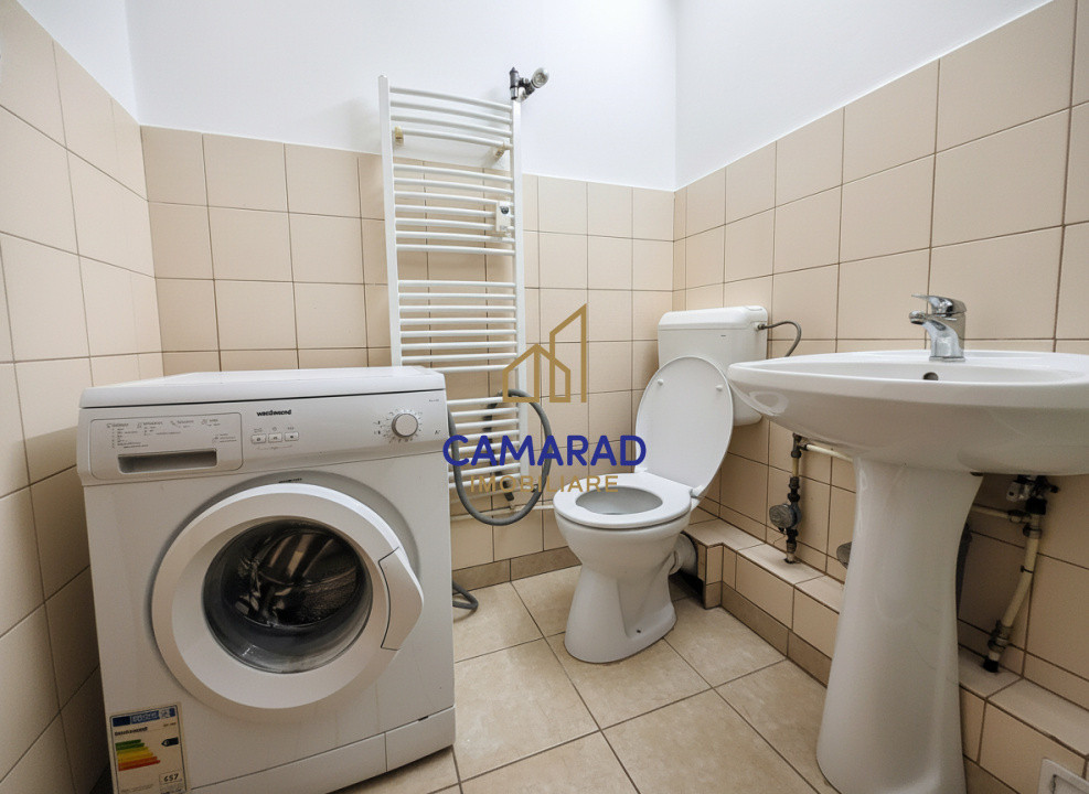 Garsonieră decomandată 44 mp utili | Piața Muncii (3 min metrou) | Etaj 8/8