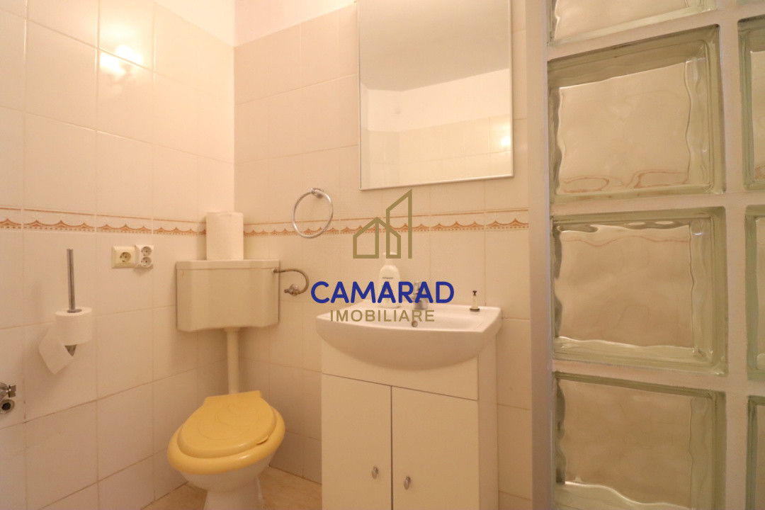Apartament de vânzare cu 4 camere-curte | Cotroceni | Metrou Eroilor/Grozăvești