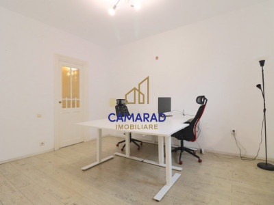 Apartament de vânzare cu 4 camere-curte | Cotroceni | Metrou Eroilor/Grozăvești