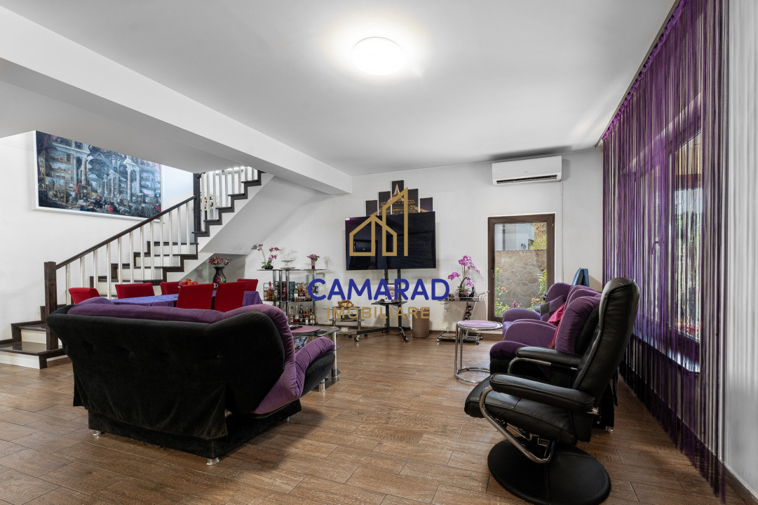 Vila de vânzare cu 6 camere - langa padure -zona Pantelimon - Branesti