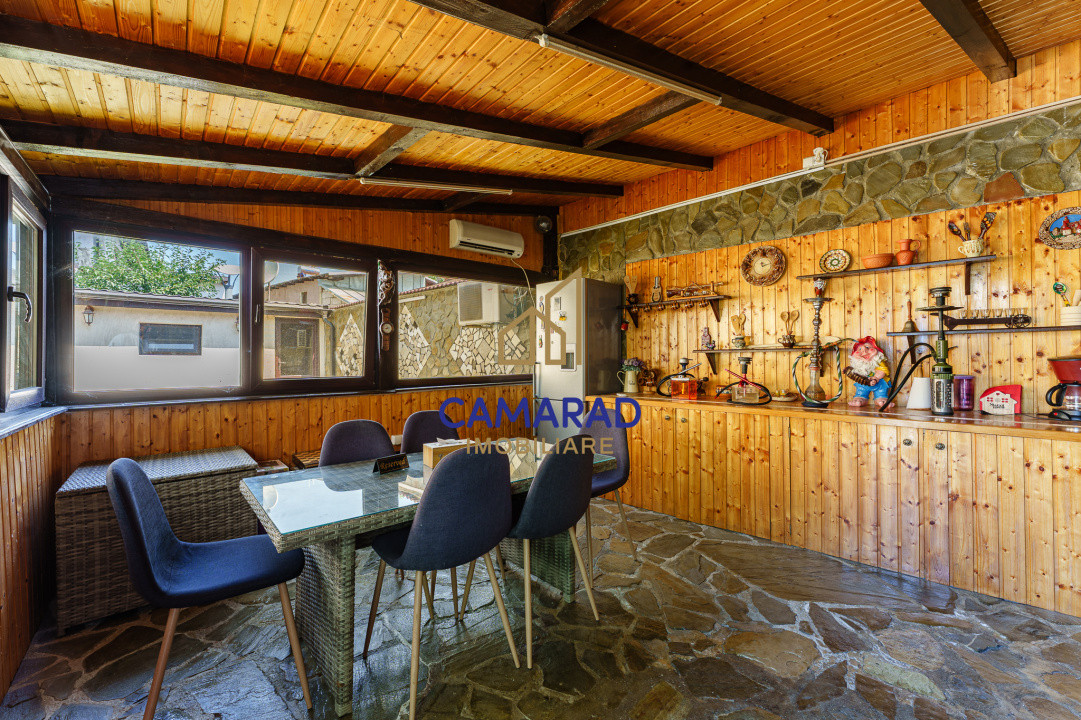 Vila de vânzare cu 6 camere - langa padure -zona Pantelimon - Branesti