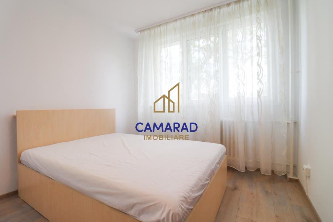 Apartament cu 4 camere - renovat - cu boxa - vânzare | Drumul Taberei 