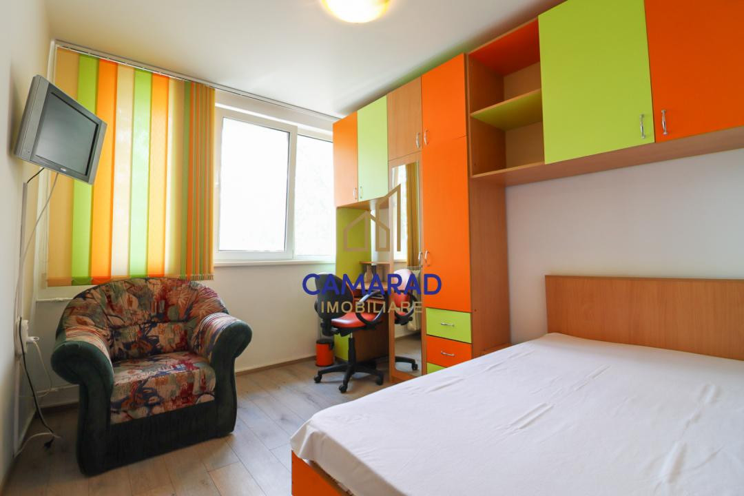 Apartament cu 4 camere - renovat - cu boxa - vânzare | Drumul Taberei 
