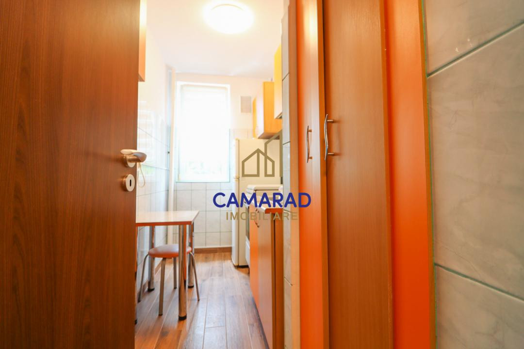 Apartament cu 4 camere - renovat - cu boxa - vânzare | Drumul Taberei 