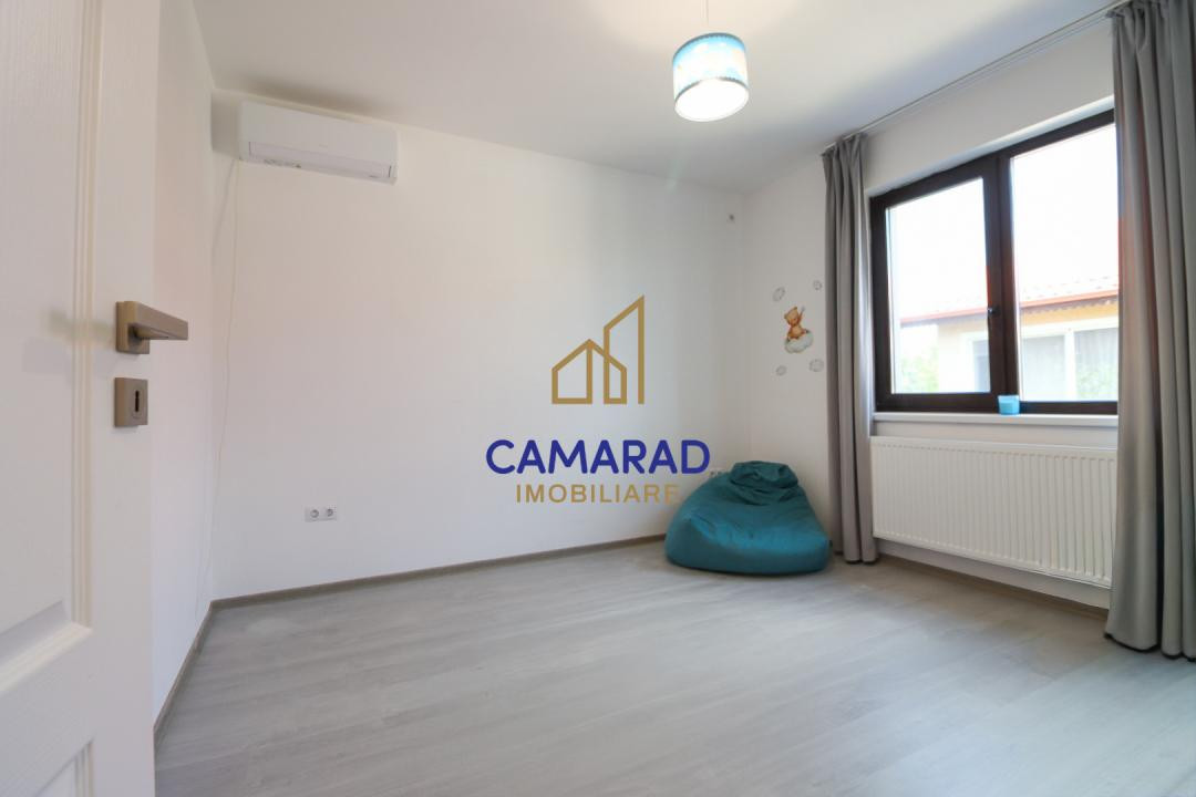 Vila  5 camere de vânzare | zona linistita -Tunari