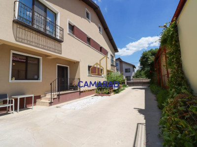 Vila 5 camere vânzare | zona linistita aproape de scoli in Tunari