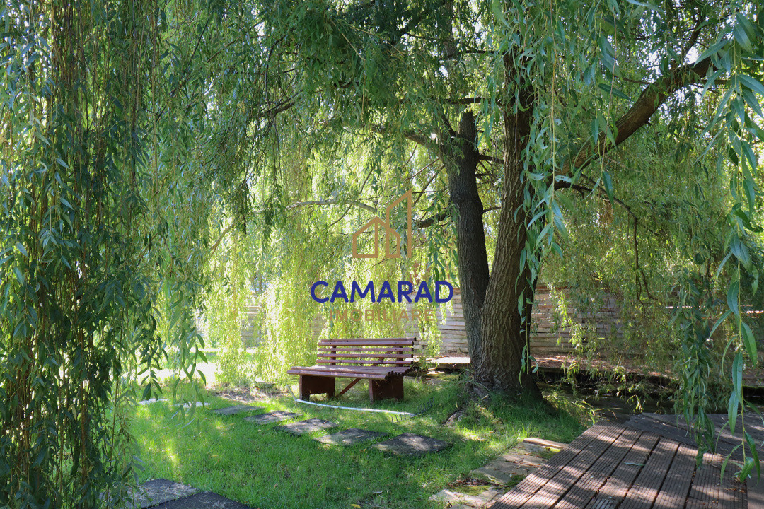 Vila / Pensiune de vânzare- priveliste deosbita  - Valea Doftanei