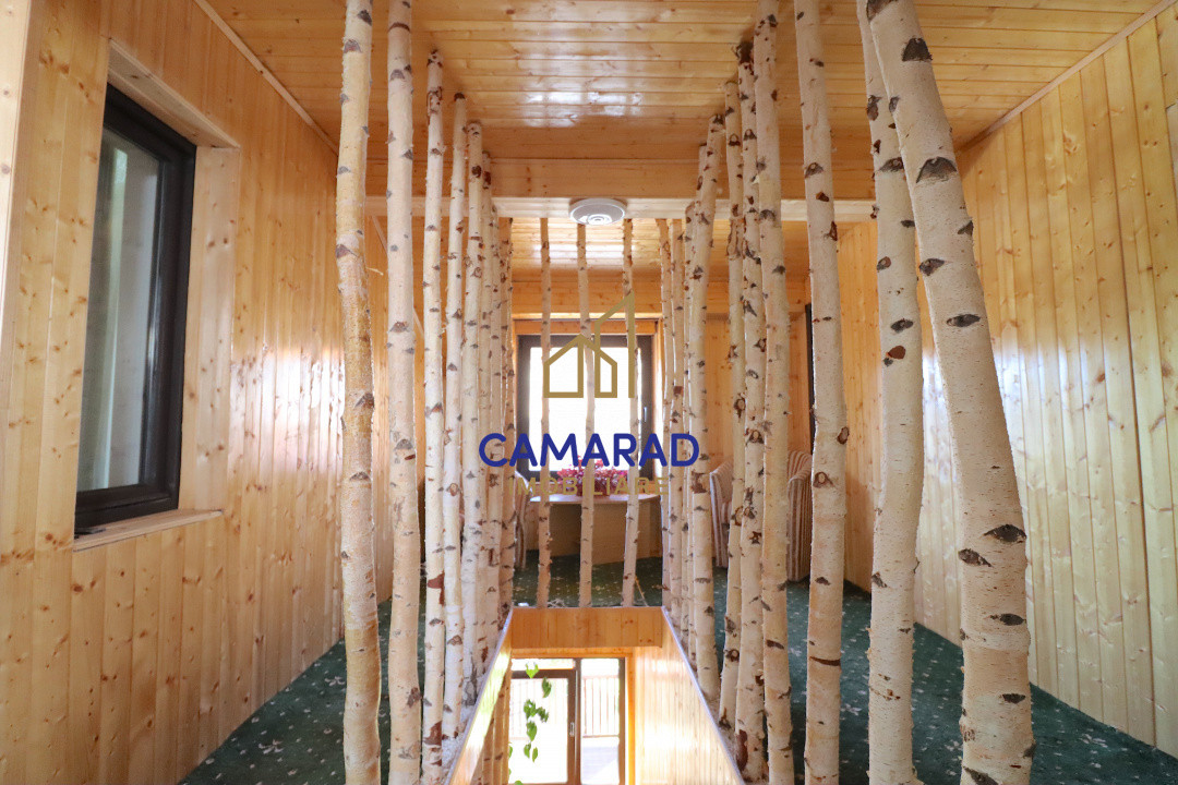 Vila / Pensiune de vânzare- priveliste deosbita  - Valea Doftanei