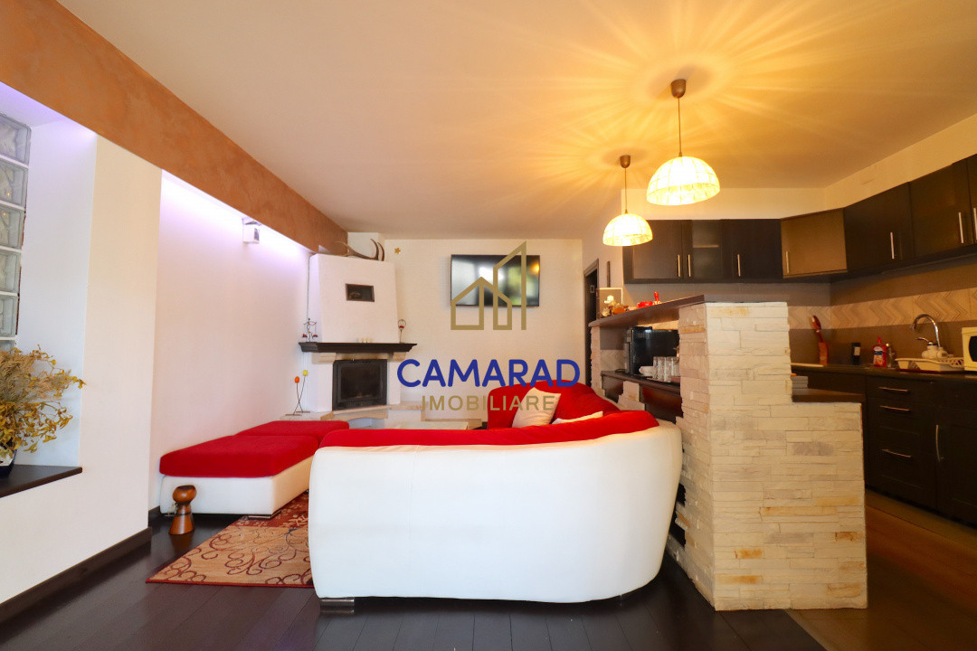 Vila / Pensiune de vânzare- priveliste deosbita  - Valea Doftanei