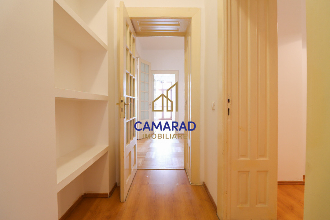 Apartament de închiriat în Piața Victoriei | 115 mp | centrală proprie