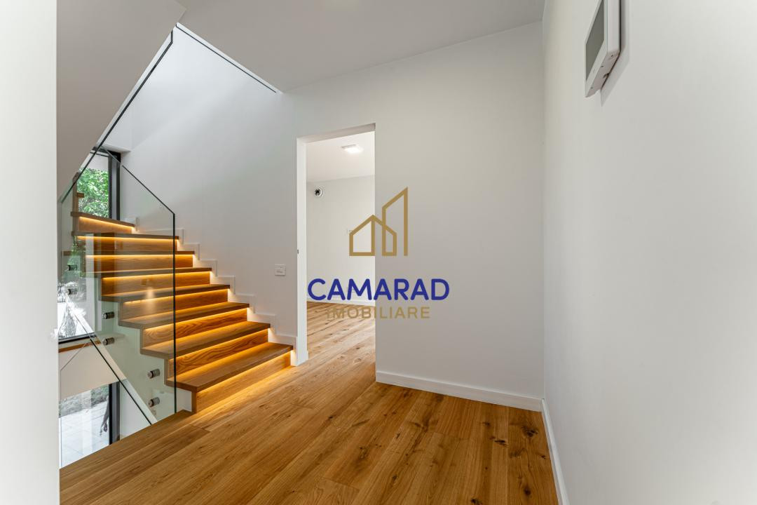 Vila individuala langa Lacul Baneasa | 6 camere, lift interior