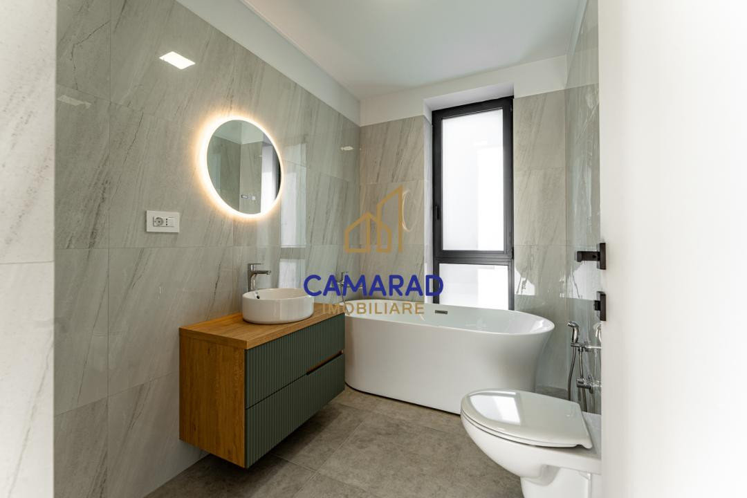 Vila individuala langa Lacul Baneasa | 6 camere, lift interior