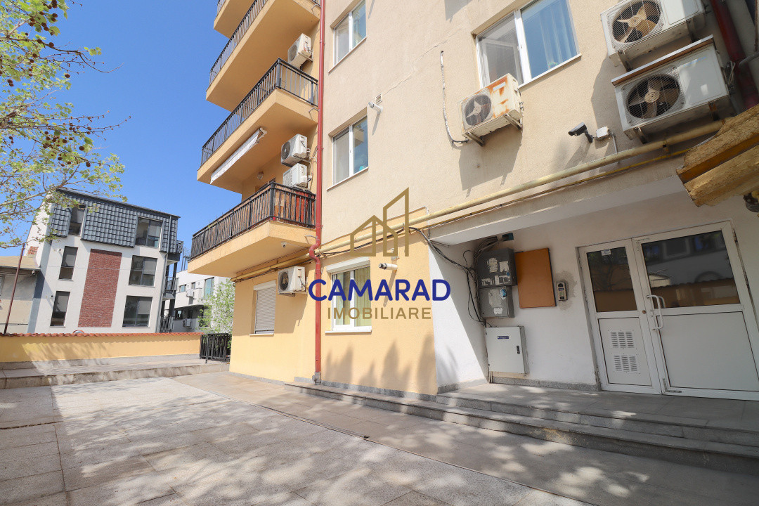 Garsonieră spatioasa cu priveliste de vânzare - investitie | Vitan 