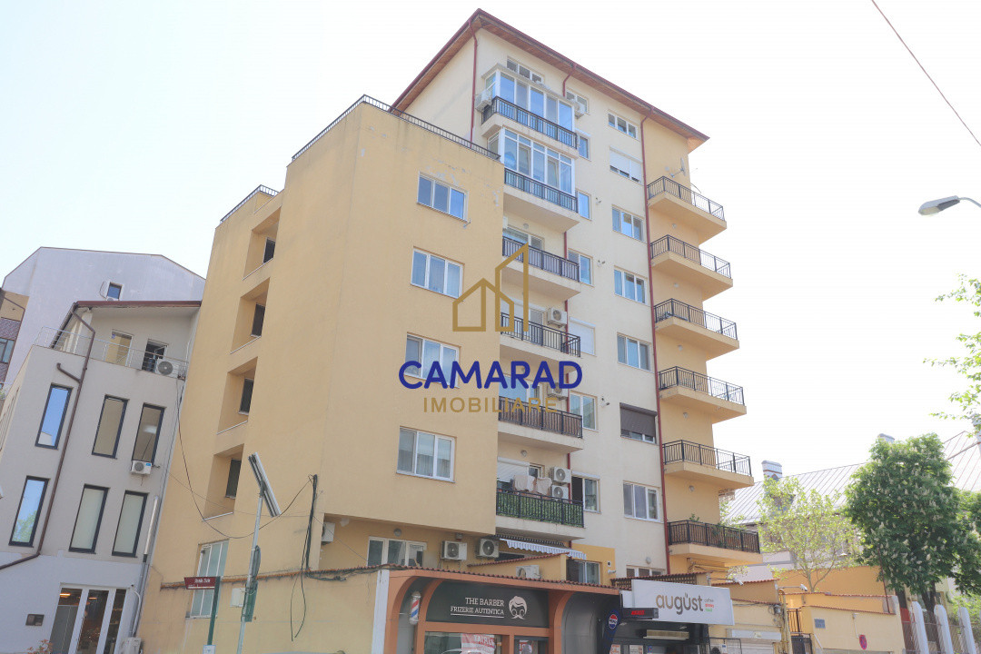 Garsonieră spatioasa cu priveliste de vânzare - investitie | Vitan 