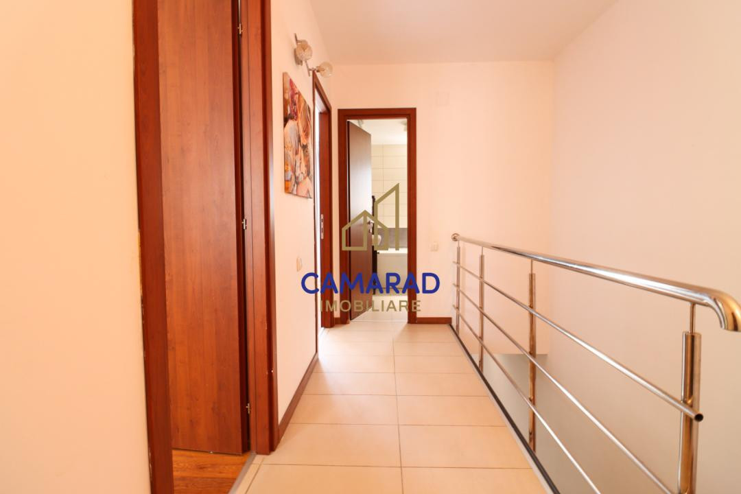 Vila de vânzare cu 3 camere si terasa | Cosmopolis