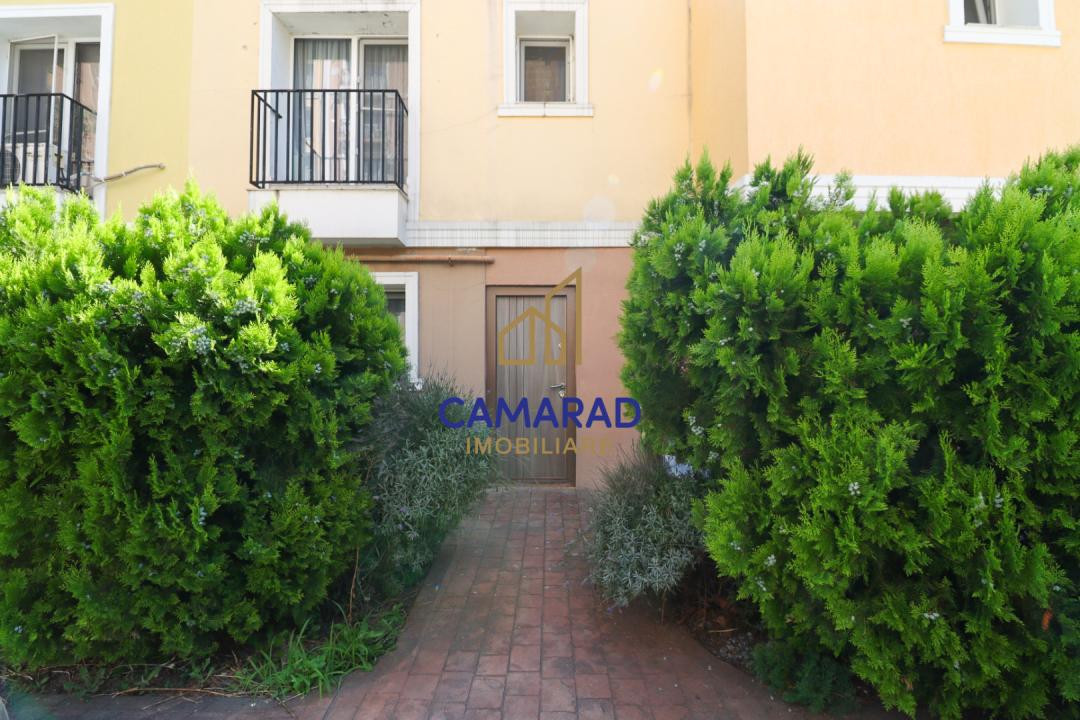 Vila de vânzare cu 3 camere si terasa | Cosmopolis
