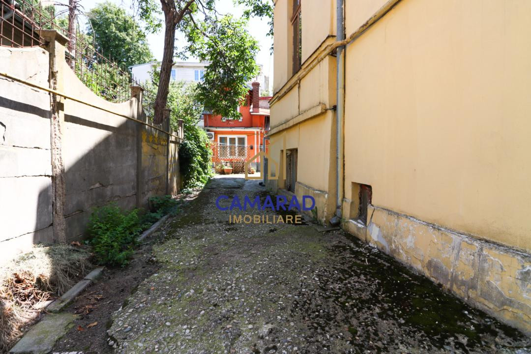 Casa de vânzare | Cartierul Armenesc | Metrou Universitate