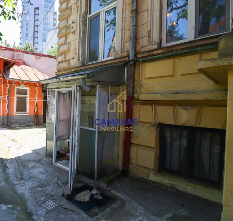 Casa de vânzare | Cartierul Armenesc | Metrou Universitate