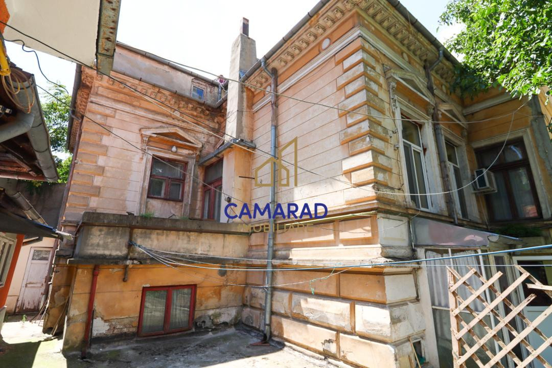 Casa de vânzare | Cartierul Armenesc | Metrou Universitate