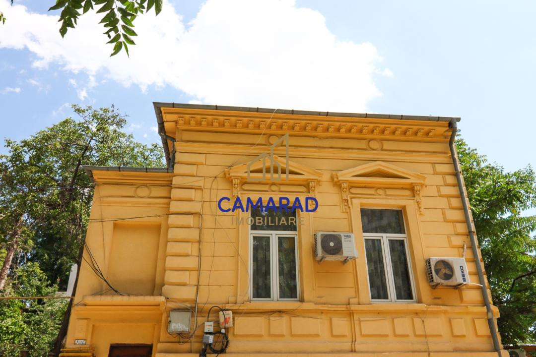 Casa de vânzare | Cartierul Armenesc | Metrou Universitate
