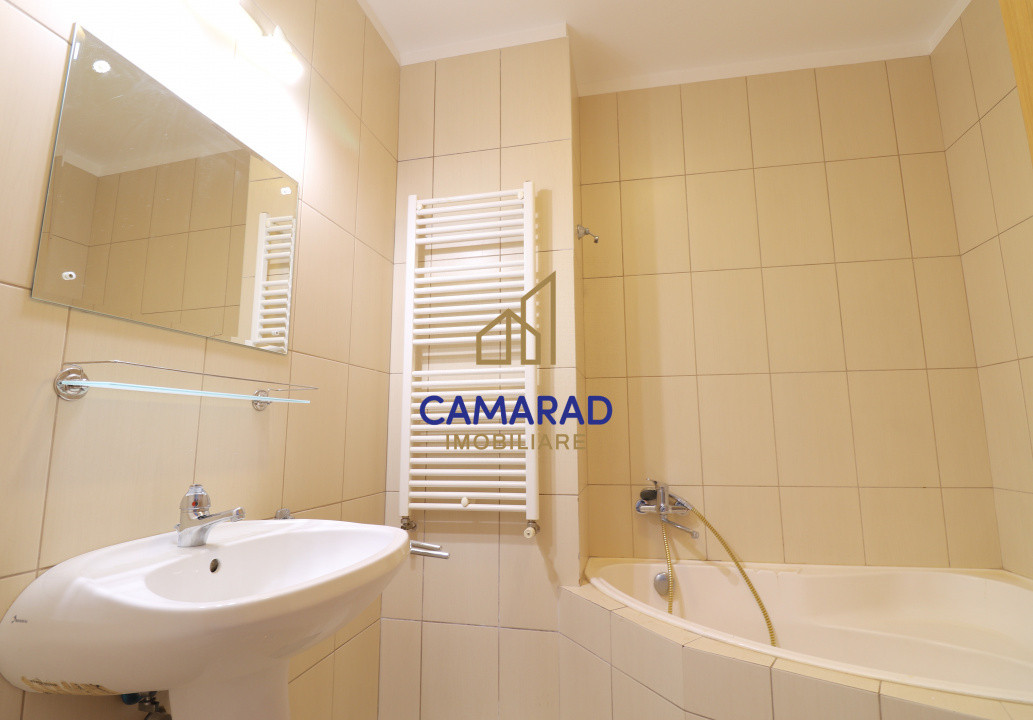 Garsonieră spatioasa cu priveliste de vânzare - investitie | Vitan 