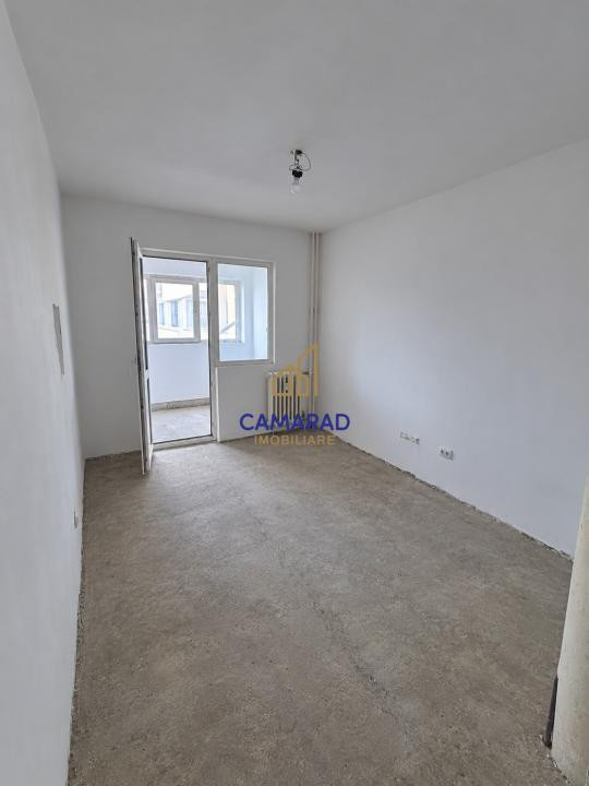 Apartament 4 camere | Necesita renovare | Posibilitate centrala | Pantelimon