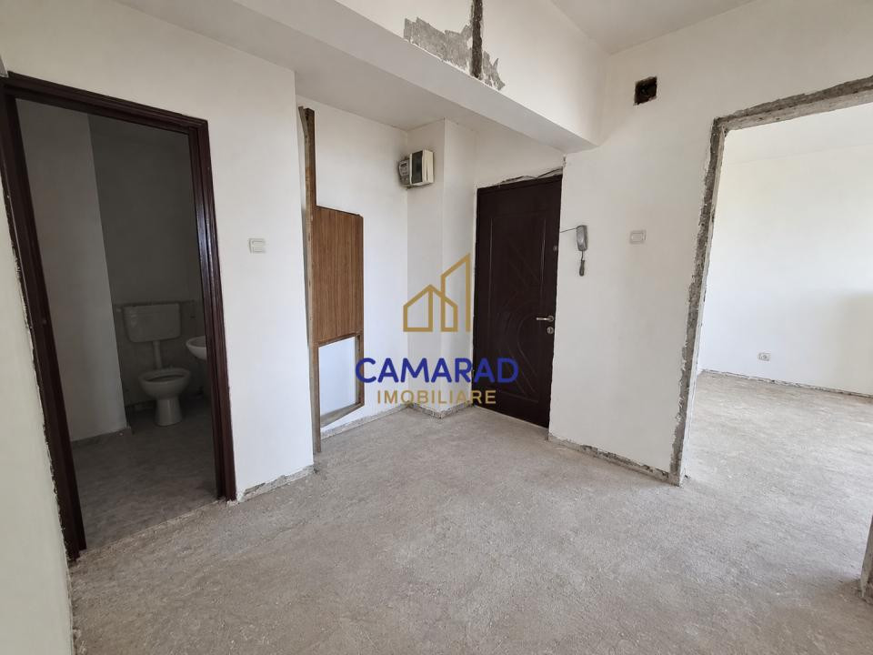 Apartament 4 camere | Necesita renovare | Posibilitate centrala | Pantelimon