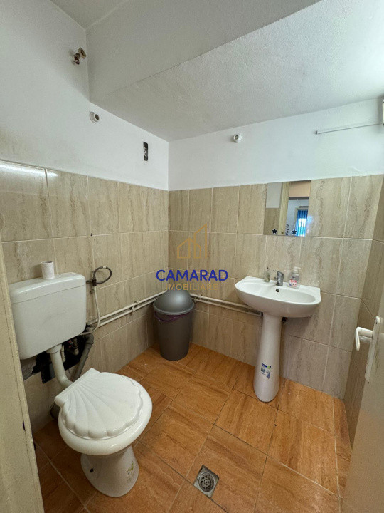 Apartament deosebit - vânzare 5 camere Bd. Unirii - Fantani