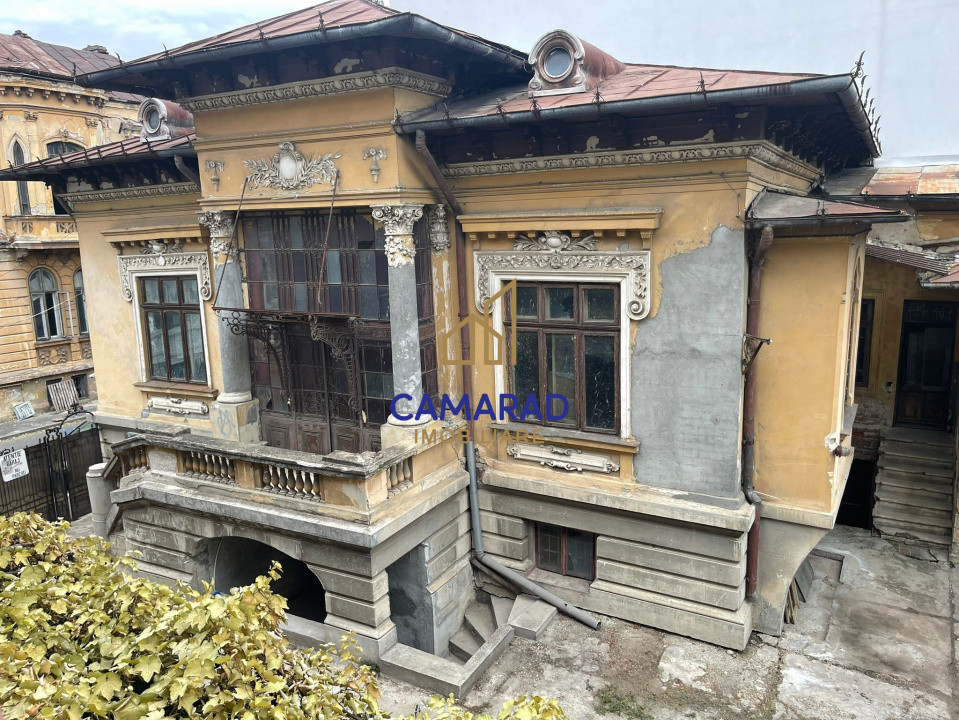 Vilă arhitectură deosebită - consolidată - Cismigiu - Calea Victoriei - Romana