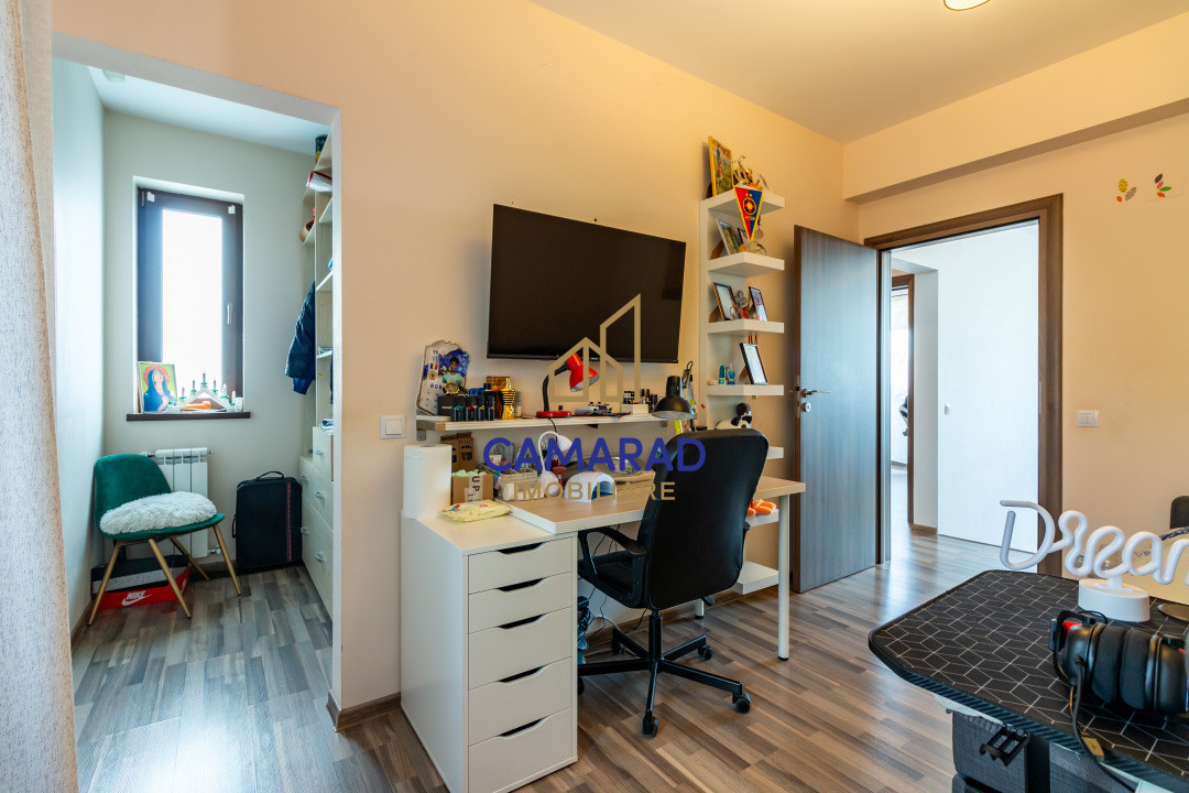 Vilă spatioasa de vânzare – 4 camere + garaj, teren 605mp - Berceni