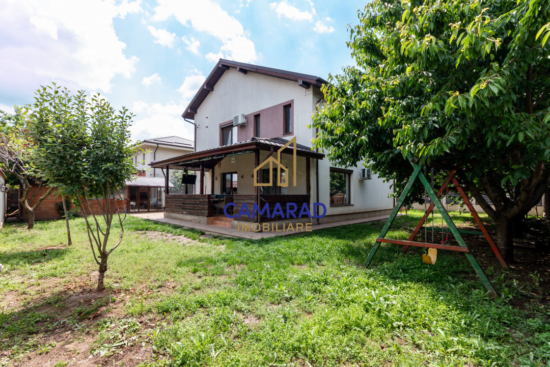 Vilă spatioasa de vânzare – 4 camere + garaj, teren 605mp - Berceni