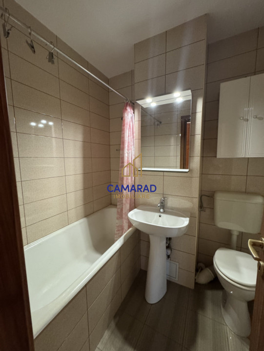 Apartament spatios cu 3 camere - prima închiriere - metrou Iancului