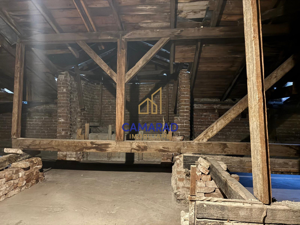 Vilă arhitectură deosebită - consolidată - Cismigiu - Calea Victoriei - Romana