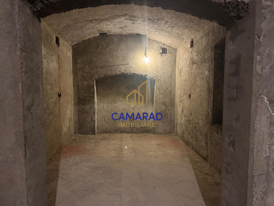 Vilă arhitectură deosebită - consolidată - Cismigiu - Calea Victoriei - Romana