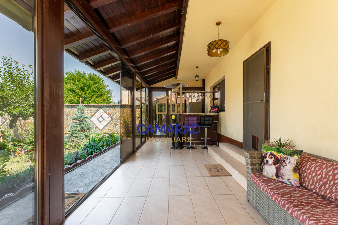 Vila de vânzare cu 6 camere - langa padure -zona Pantelimon 