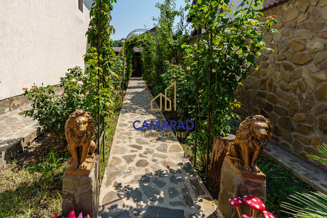 Vila de vânzare cu 6 camere - langa padure -zona Pantelimon 