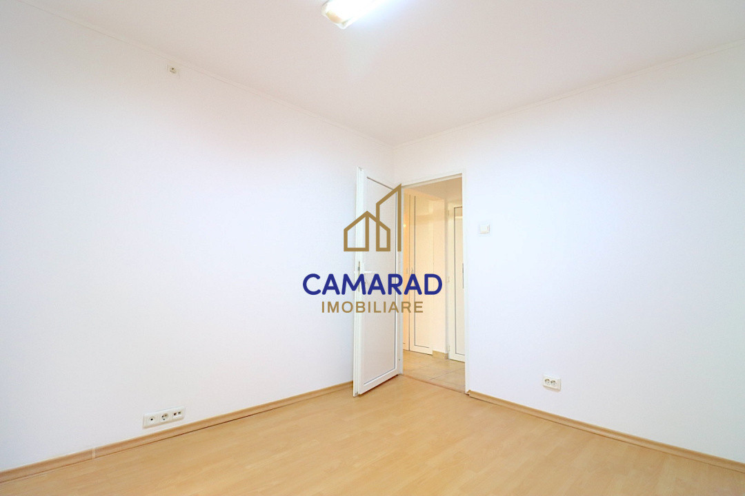 Apartament 3 camere de închiriat - pretabil cabinet/birouri - metrou Crangasi 