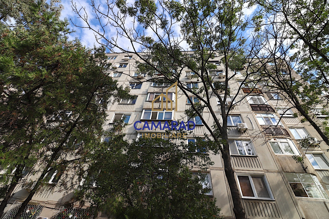 Apartament 3 camere de închiriat - pretabil cabinet/birouri - metrou Crangasi 