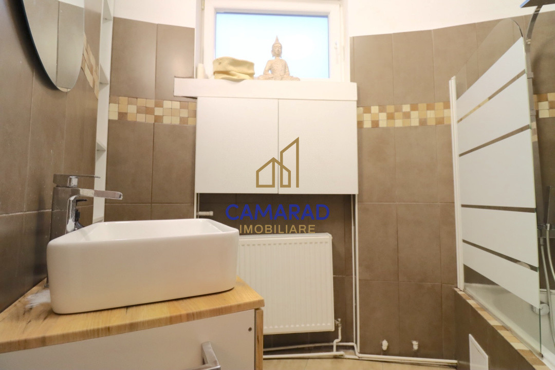 Apartament cu 3 camere de închiriat - Universitate - Rosetti