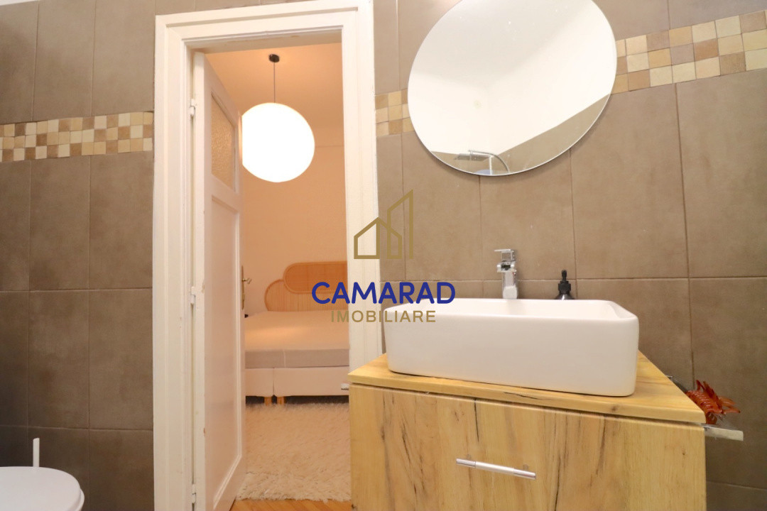 Apartament cu 3 camere de închiriat - Universitate - Rosetti