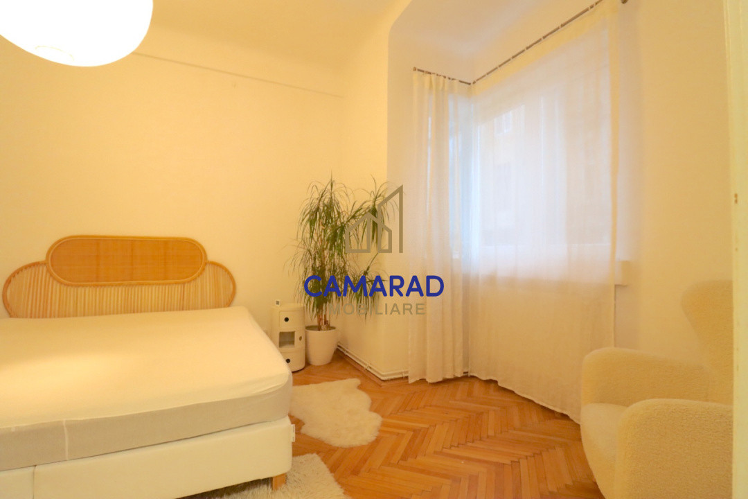 Apartament cu 3 camere de închiriat - Universitate - Rosetti