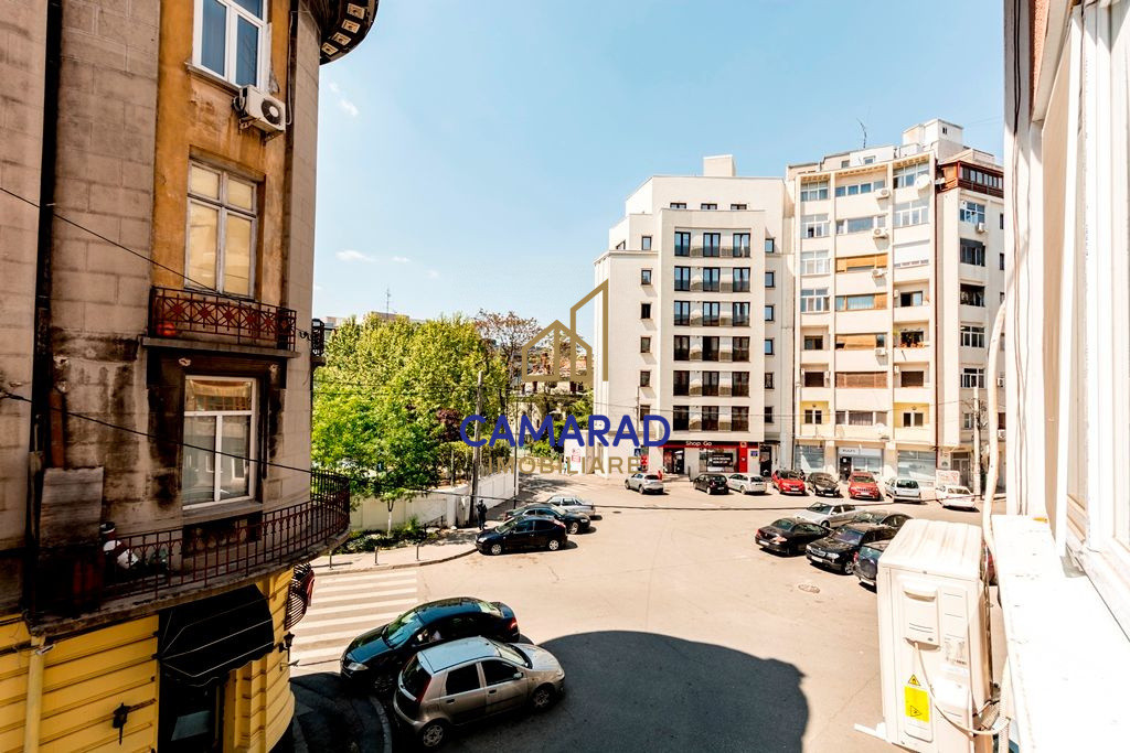 Apartament cu 3 camere de închiriat - Universitate - Rosetti