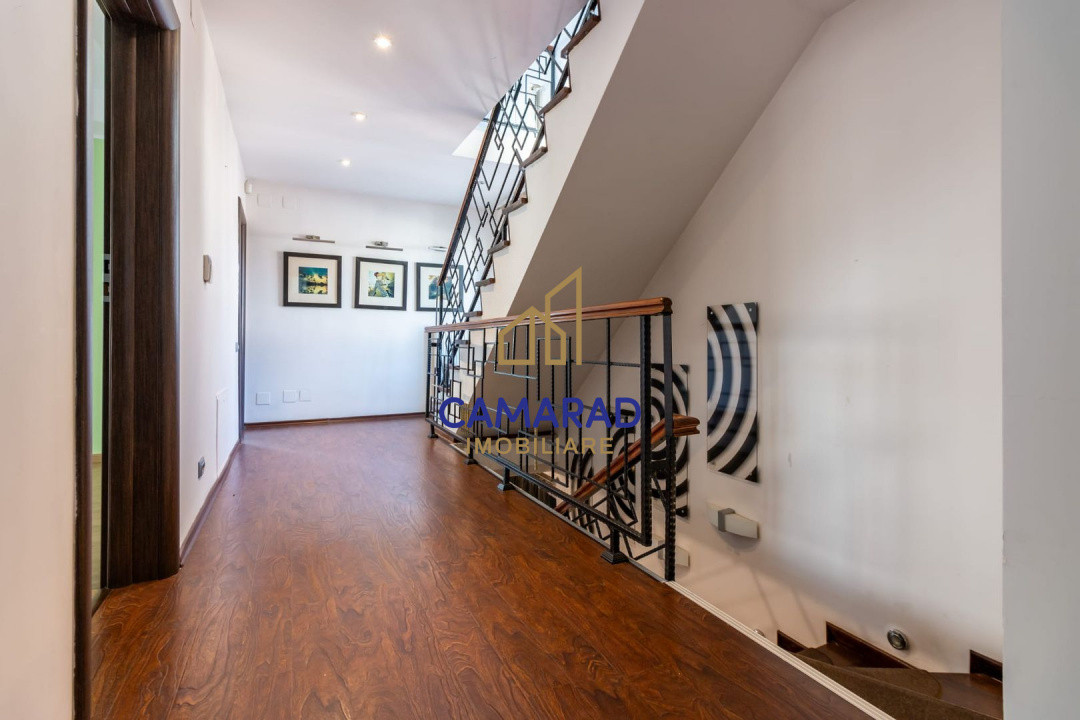 Vilă eleganta de inchiriat - Pipera