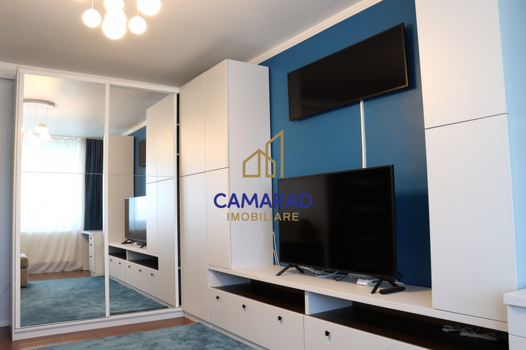 Apartament cu 3 camere de închiriat cu loc de parcare - zona Tineretului