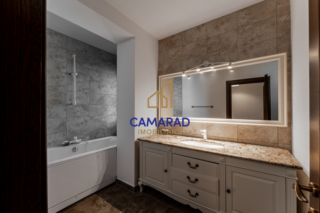 Vilă eleganta si spatioasa - vanzare - Pipera - Erou Iancu Nicolae 